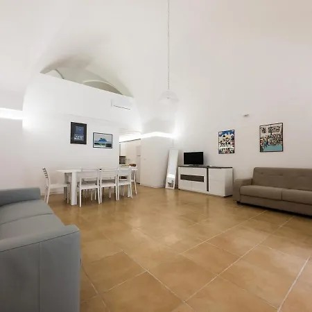 Lägenhet Artista - Centro-lungomare - By Click Salento *