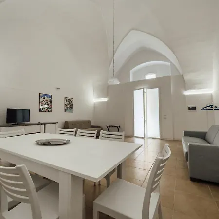 Artista - Centro-lungomare - By Click Salento Gallipolli