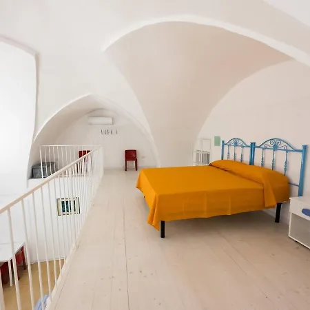 Apartment Artista - Centro-lungomare - By Click Salento