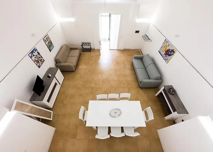 Artista - Centro-lungomare - By Click Salento